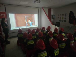 5cf5fc9d-4647-4578-97f6-84f337cb4564